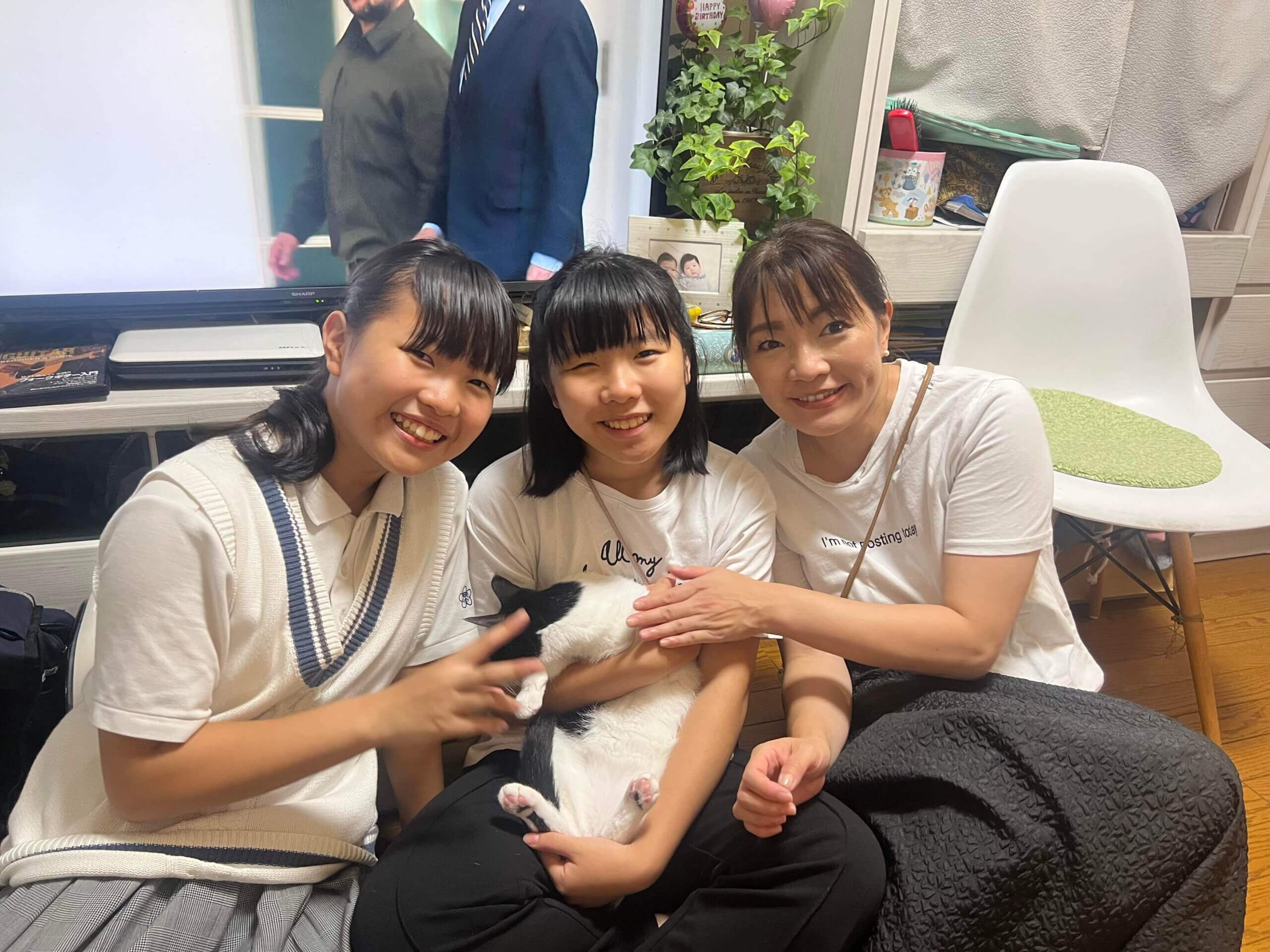 甘えん坊のブッチがトライアル出発😆🎉 | ネコリパブリック｜日本の猫